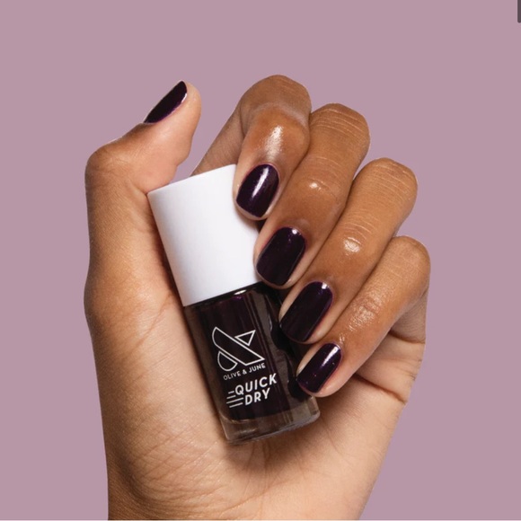 Olive & June Quick Dry Nail Polish - Enchanted, NEW - Picture 2 of 10
